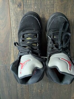 Jordan Youth's Black/Gold 5 Retro Sneakers